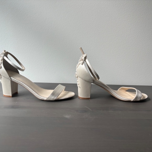 Bella Belle Fabiola Block Heels 10 - Picture 10 of 11